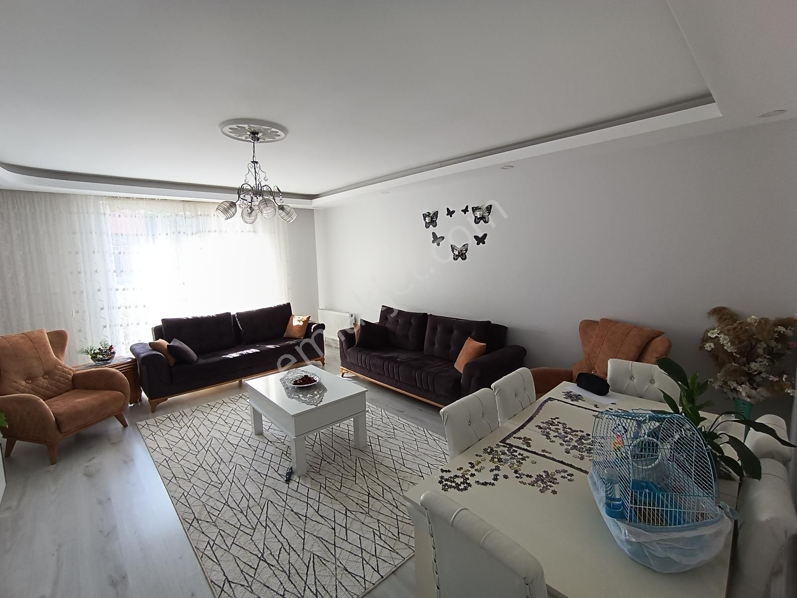 Zafer Mah. Kapalı Otoparklı İskanlı 220 M2 5+2 Dubleks Daire