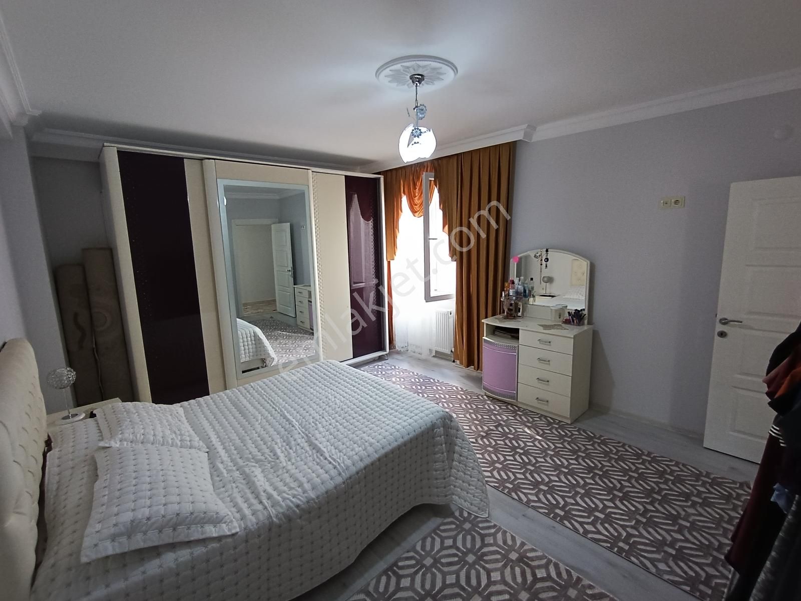 Zafer Mah. Kapalı Otoparklı İskanlı 220 M2 5+2 Dubleks Daire - Görsel 21