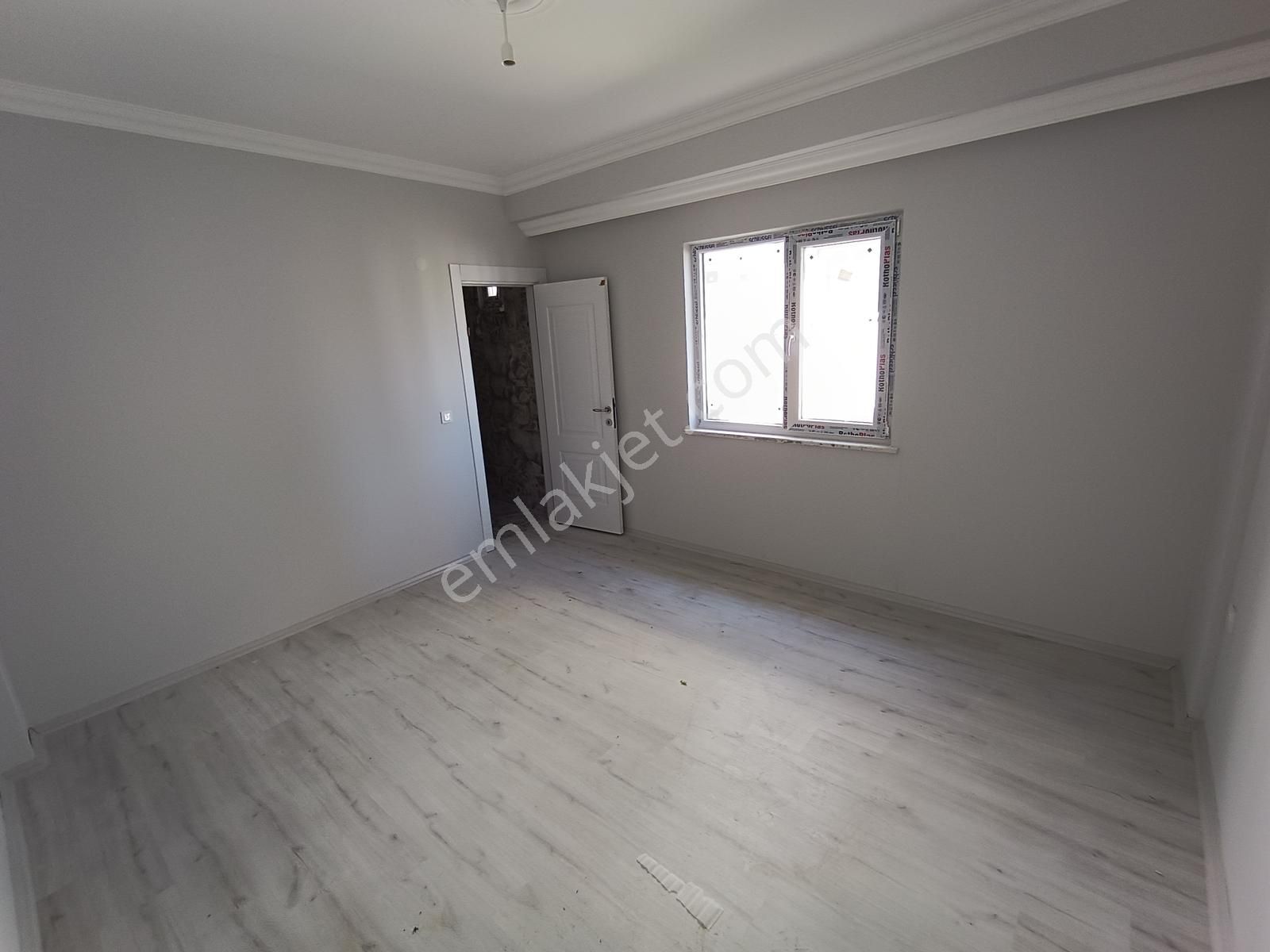 Acill Satılık Ortacami Mah. Shel Benzinlik Altında Sıfır 3+1 - Görsel 6