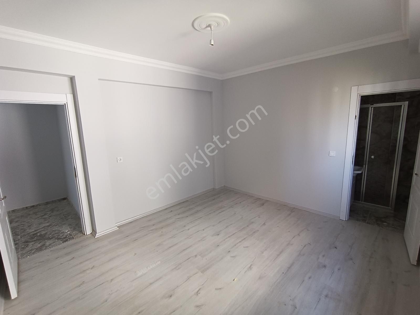 Acill Satılık Ortacami Mah. Shel Benzinlik Altında Sıfır 3+1 - Görsel 7