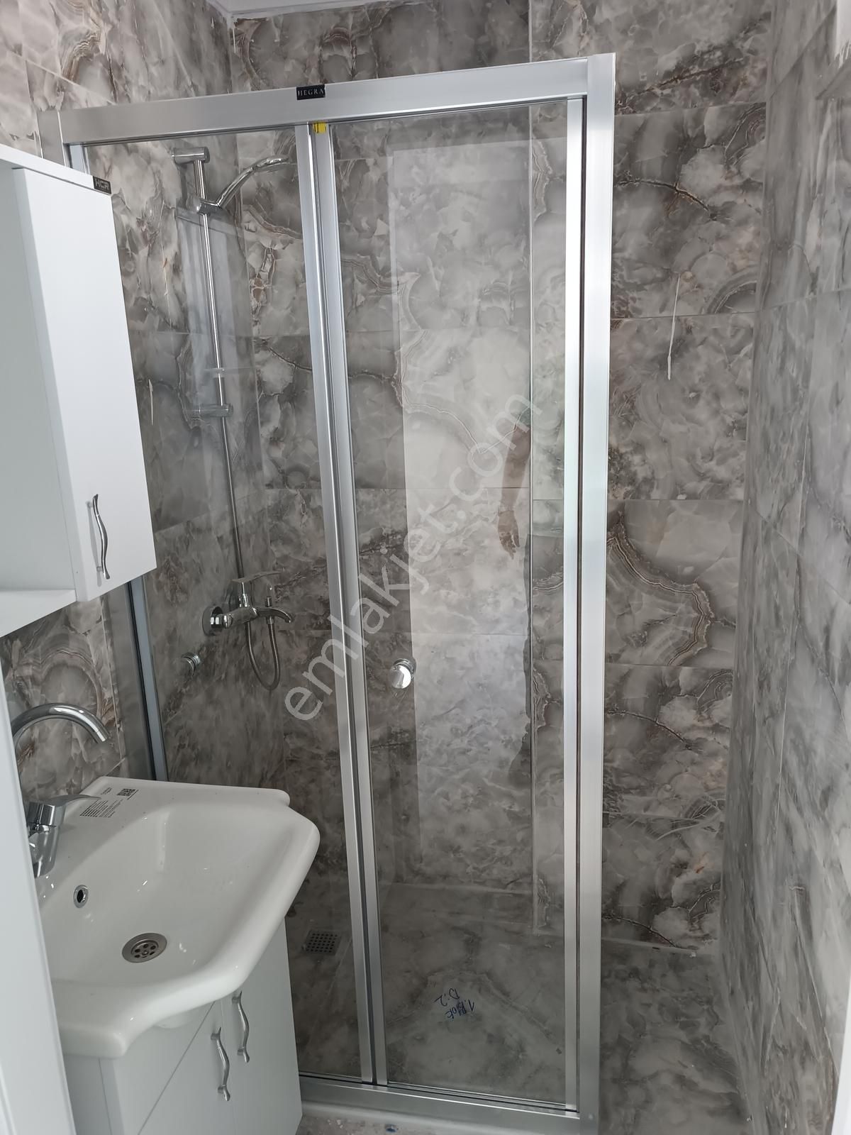 Acill Satılık Ortacami Mah. Shel Benzinlik Altında Sıfır 3+1 - Görsel 23