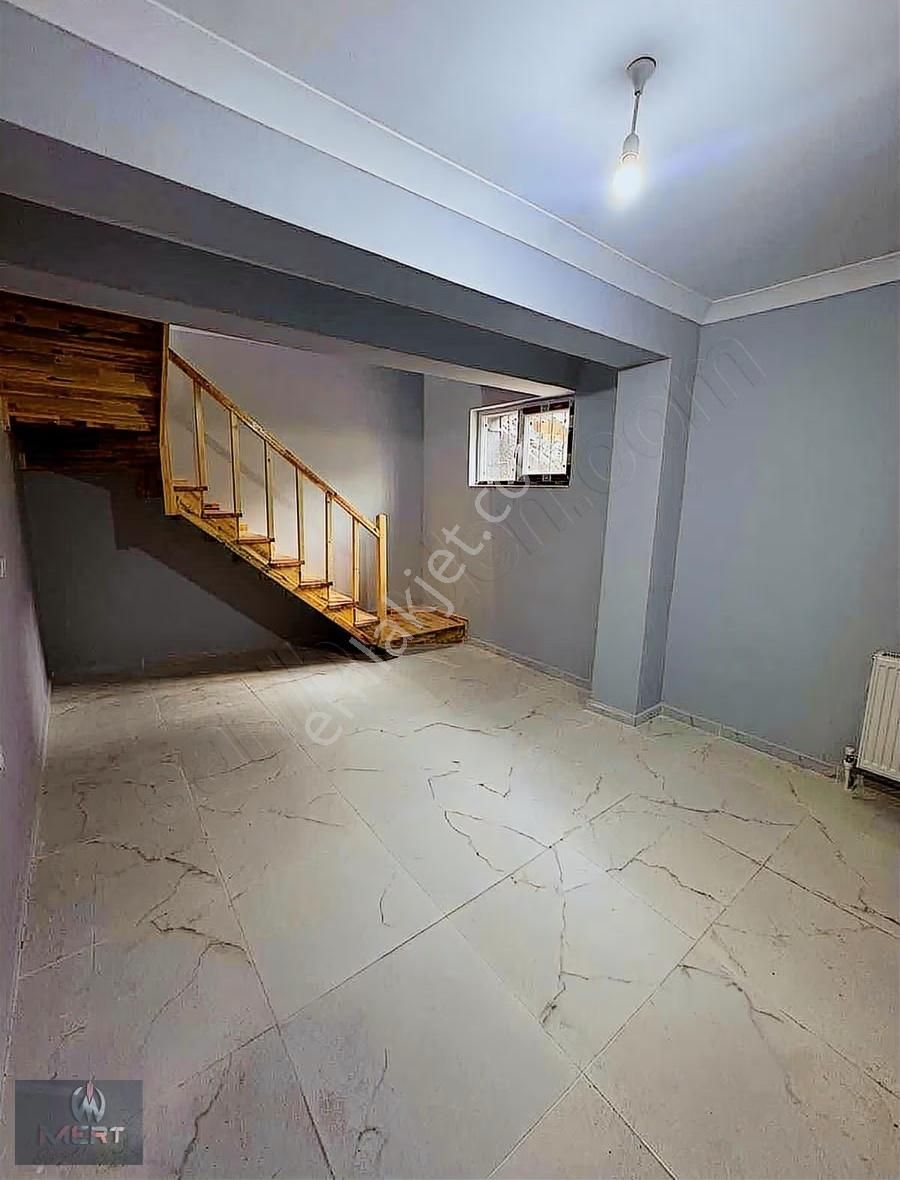 Çekmeköy / Ekşioğlu Mah Lüks Yapım 2+1 Düz Giriş Daire - Görsel 11