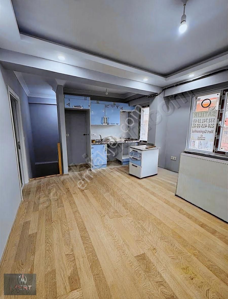 Çekmeköy / Ekşioğlu Mah Lüks Yapım 2+1 Düz Giriş Daire