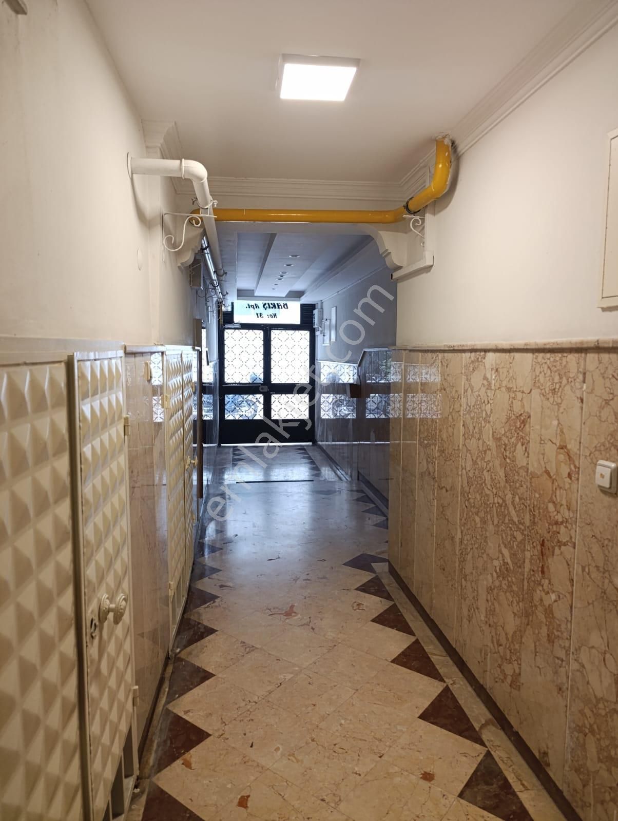 Açık Otoparklı Asansörlü Ara Kat 3+1 Full Eşyalı Kiralık Daire! - Görsel 4