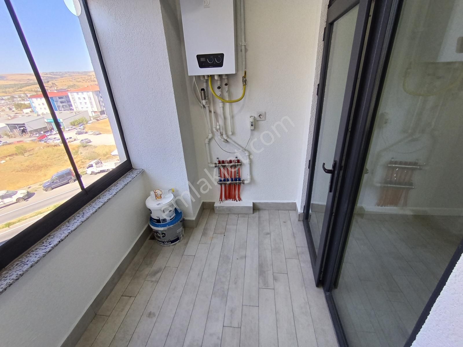 100. Yıl Mah. 3 Yıllık Binada Satılık İskanlı 2+1 - Görsel 15