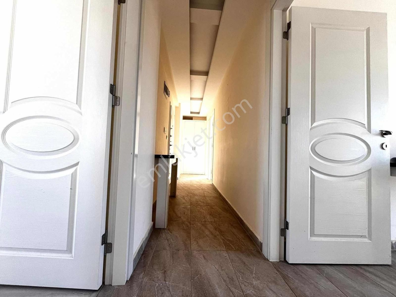 Gazi Mah. Tahtakale Arkası Dolu Dolu Tek Daire Üzeri Asansör - Görsel 20