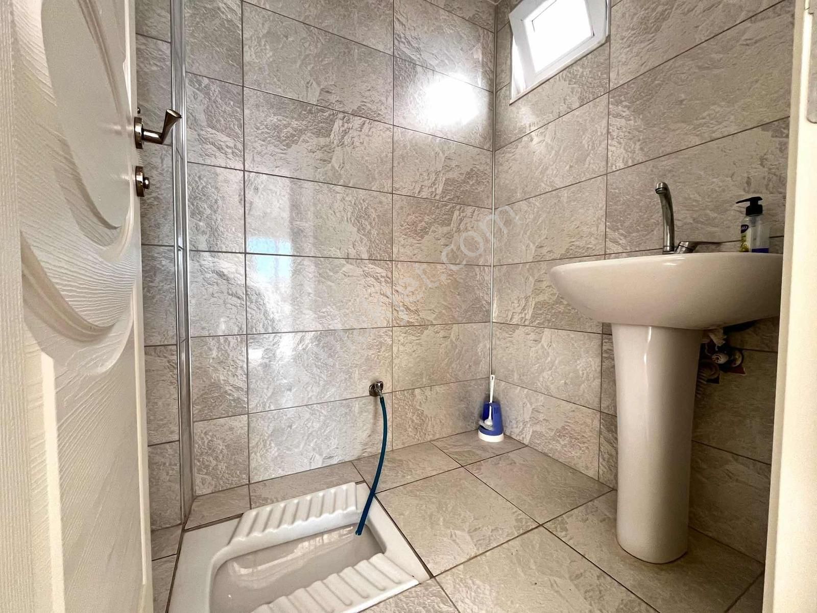 Gazi Mah. Tahtakale Arkası Dolu Dolu Tek Daire Üzeri Asansör - Görsel 24