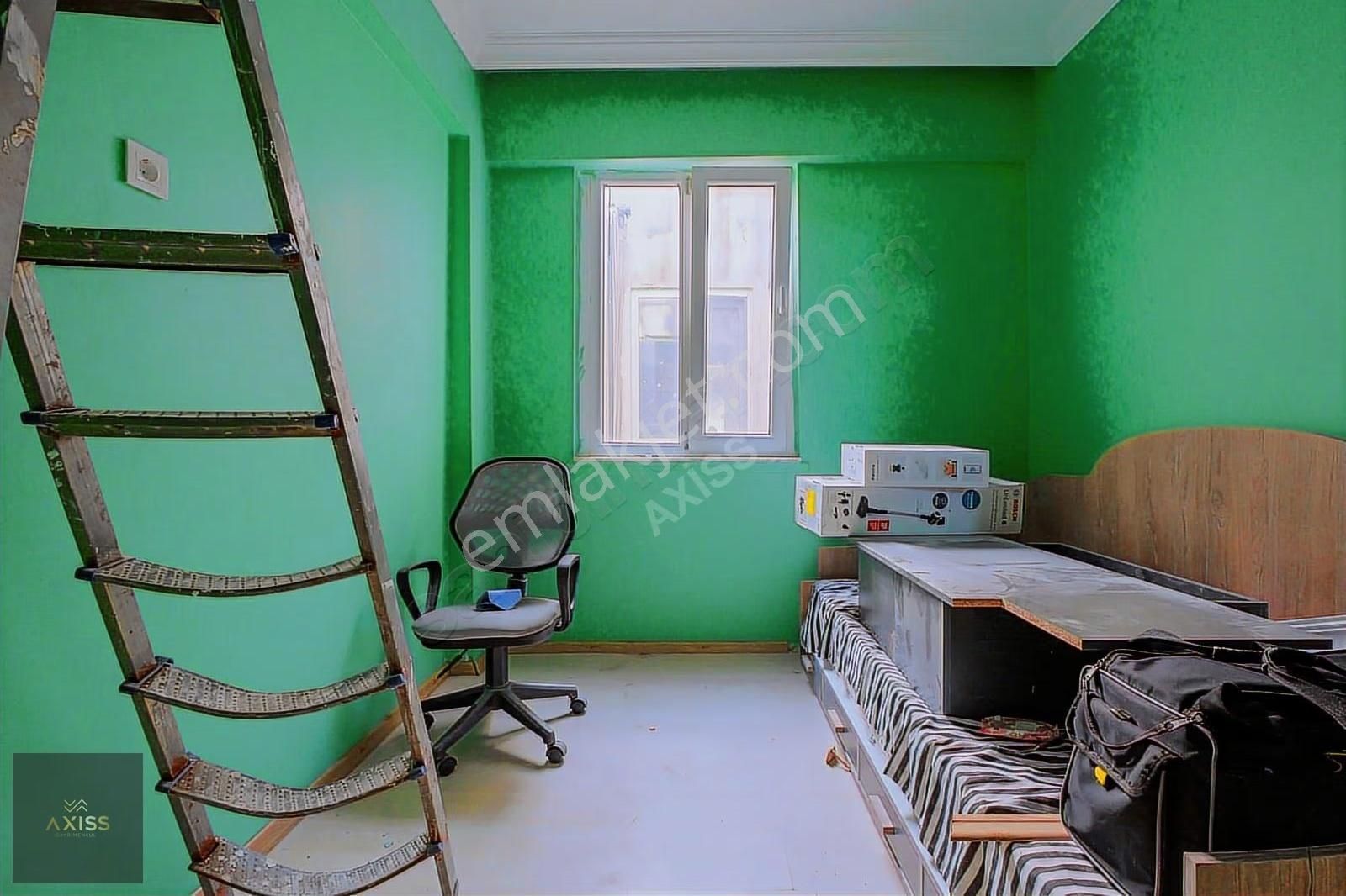 Aliçetinkaya Caddesi Tranvay Yolu Muratpaşada Kiralık Daire 3+1 - Görsel 9