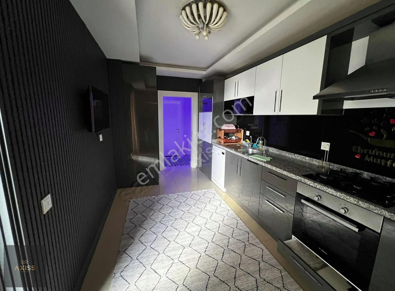 Habibler Cad Uzerı 3+1 Ful Eşyalı Havuzlu Sıte Cam Balkonlu - Görsel 7