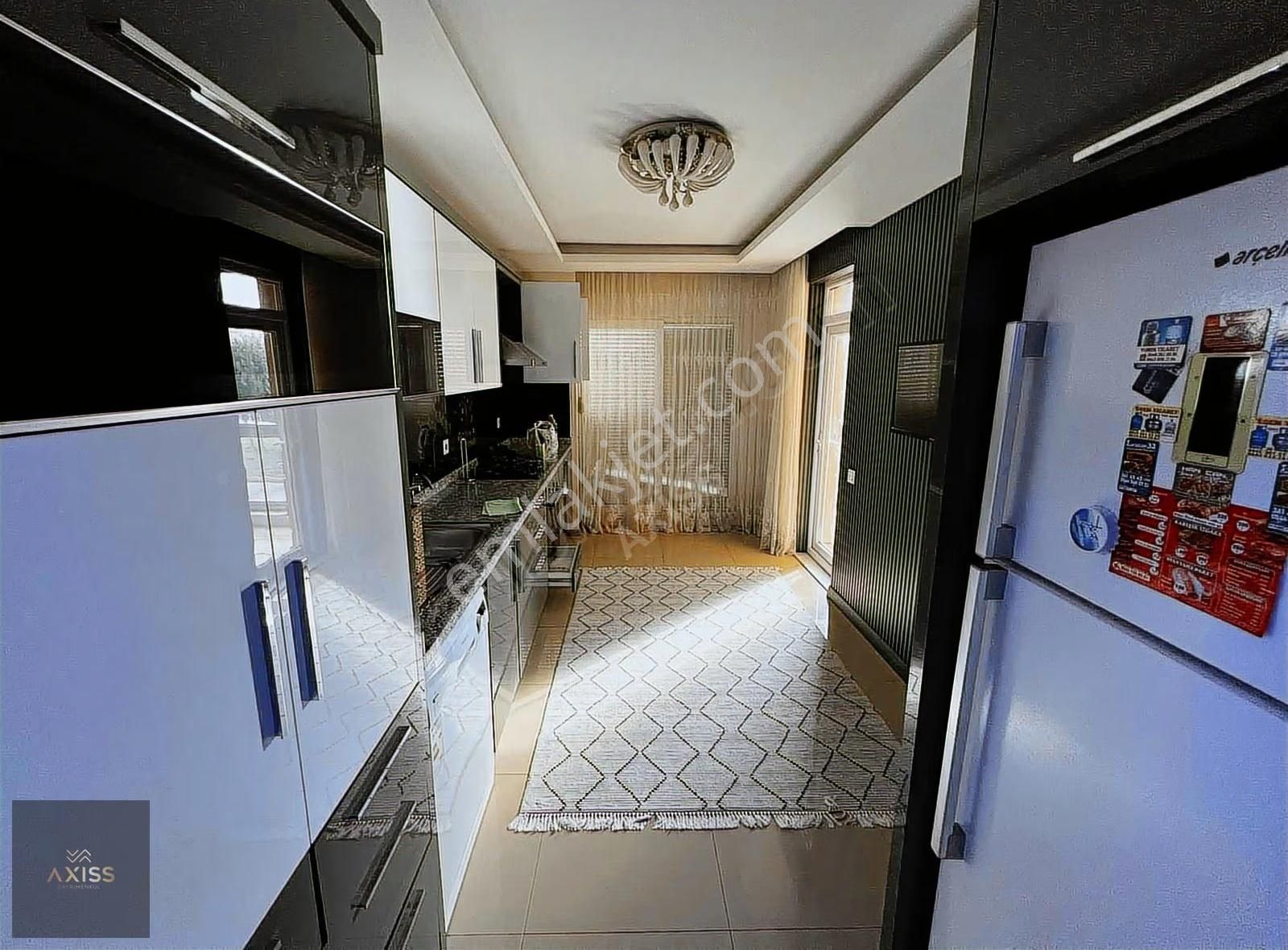 Habibler Cad Uzerı 3+1 Ful Eşyalı Havuzlu Sıte Cam Balkonlu - Görsel 4