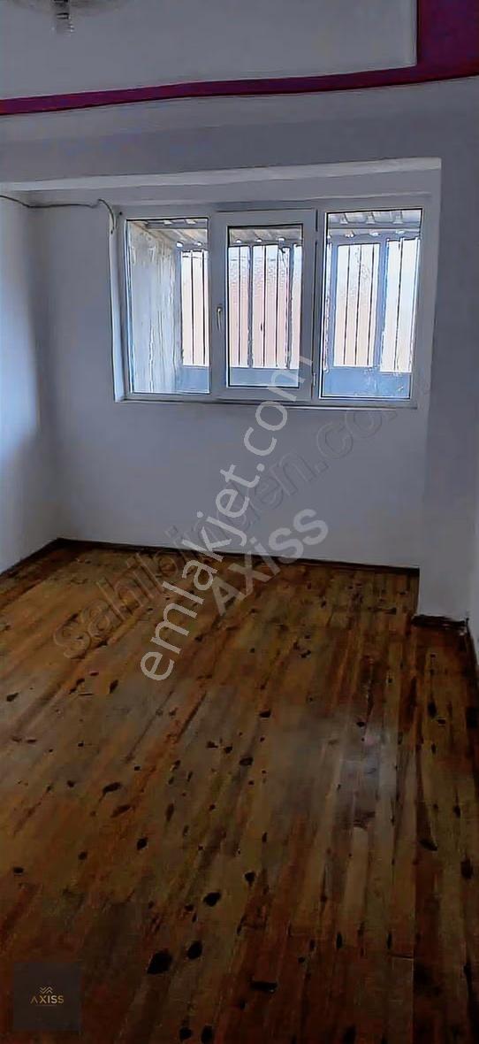 Eğirdir Hacı Şeyh Mah Göl Ada Manzaralı 3 Katlı Komple Satılık - Görsel 20