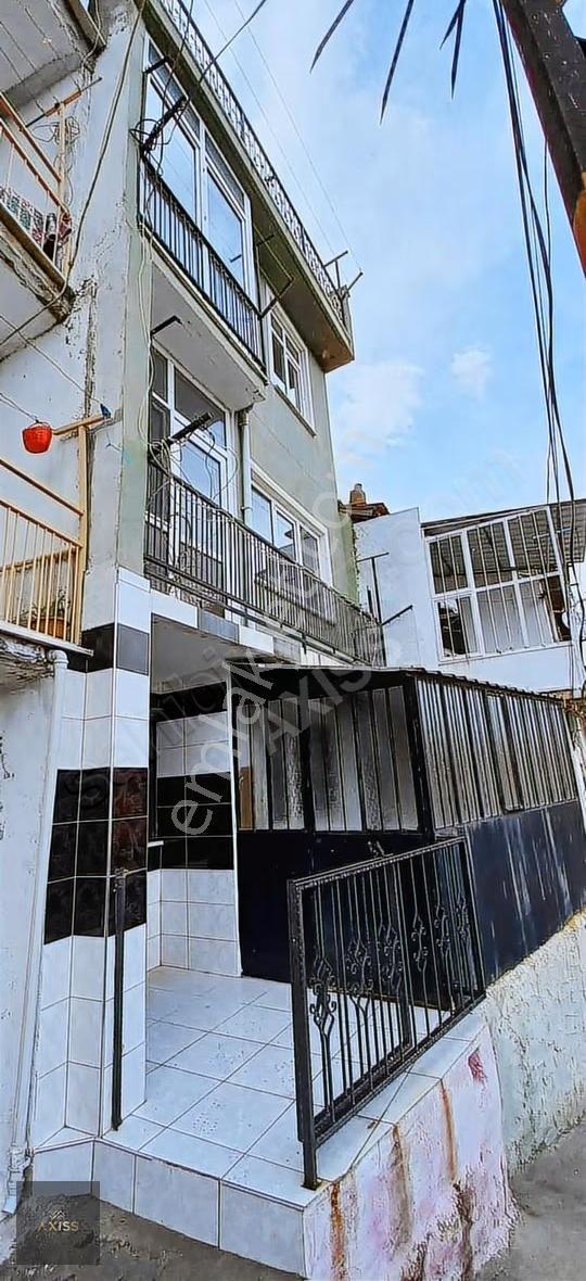 Eğirdir Hacı Şeyh Mah Göl Ada Manzaralı 3 Katlı Komple Satılık - Görsel 10