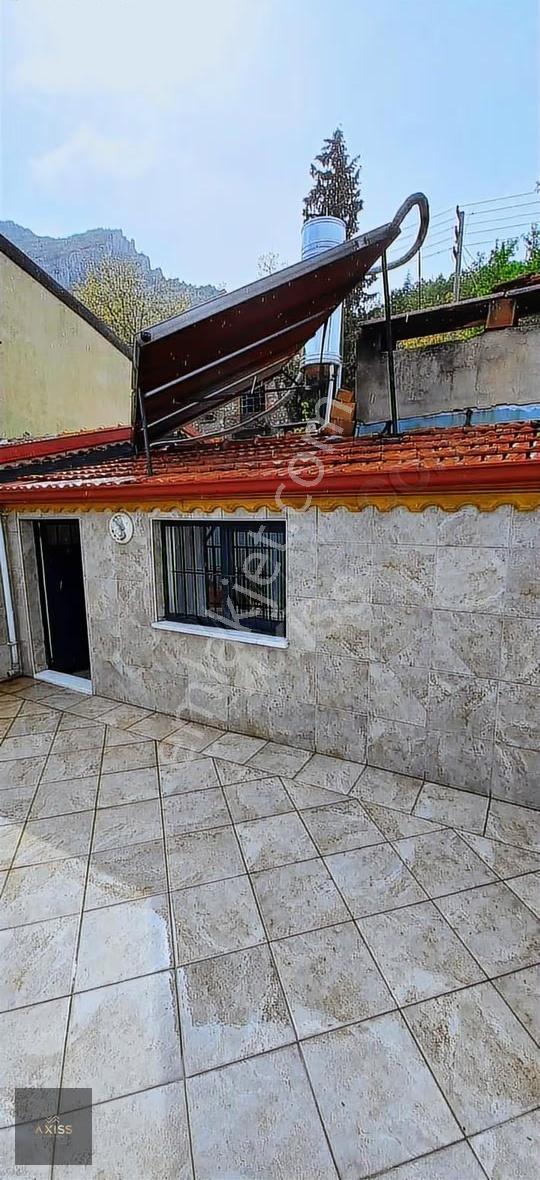 Eğirdir Hacı Şeyh Mah Göl Ada Manzaralı 3 Katlı Komple Satılık - Görsel 22
