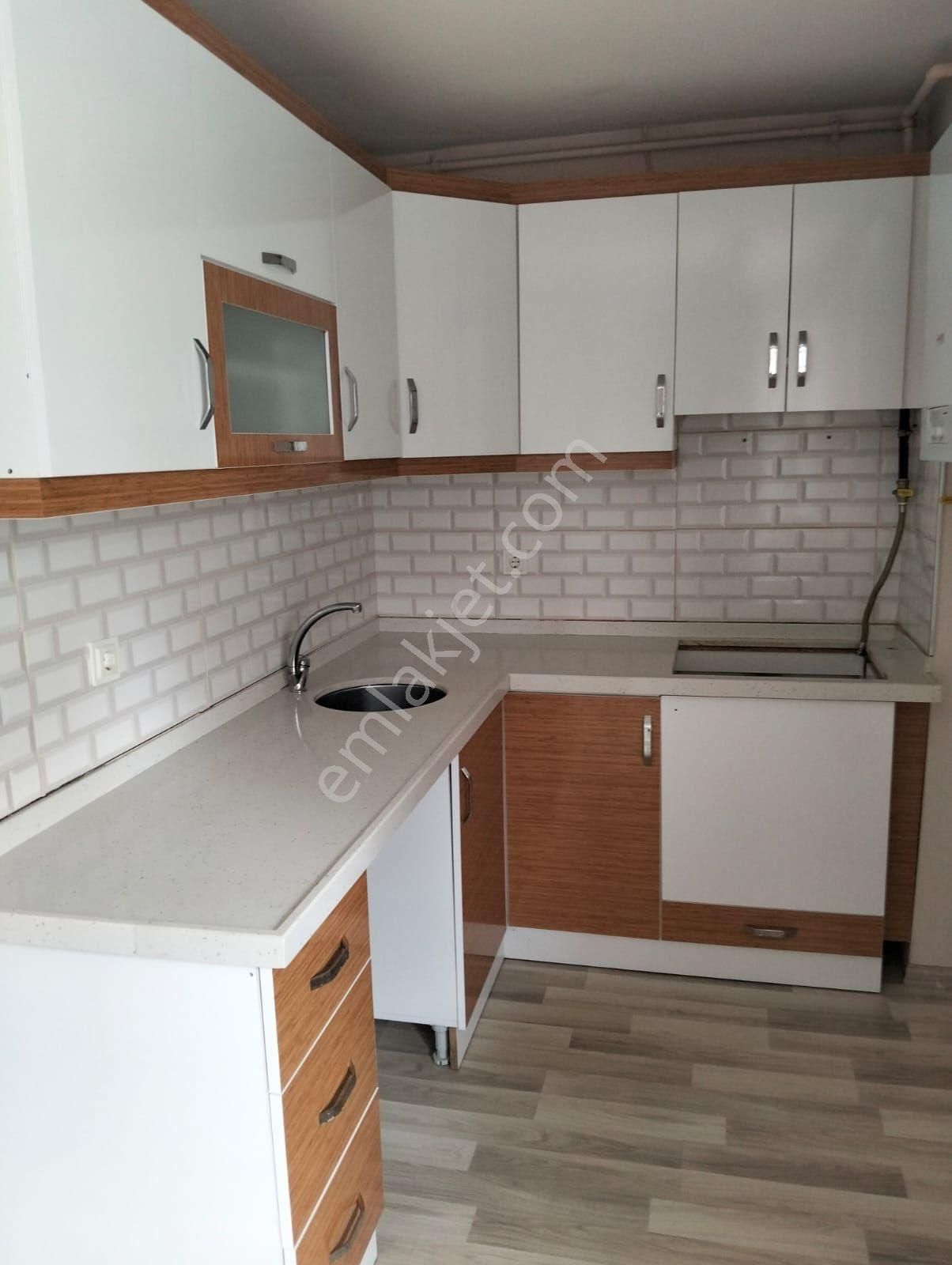 Havuzlar'da Kiralık 2+1 Yüksek Giriş Daire - Görsel 3