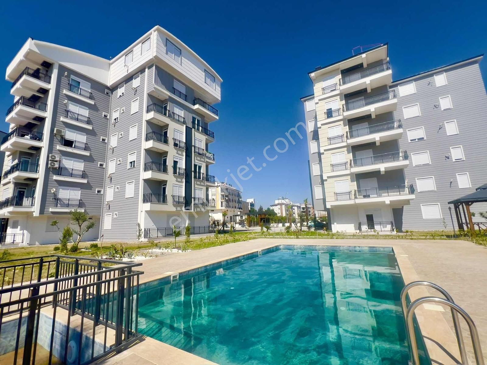 Tramvay & Carrefoursa Yanı Mehmet Akif Mah. Havuzlu Asansörlü - Görsel 14