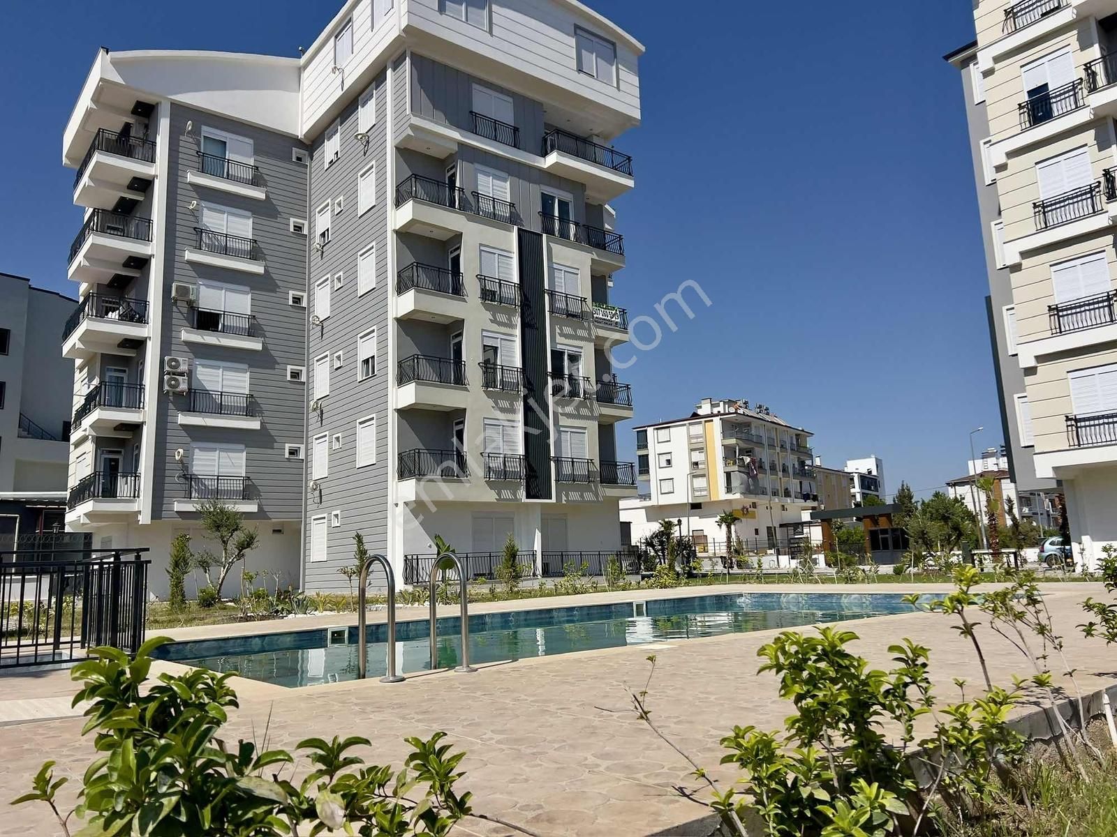 Tramvay & Carrefoursa Yanı Mehmet Akif Mah. Havuzlu Asansörlü - Görsel 12