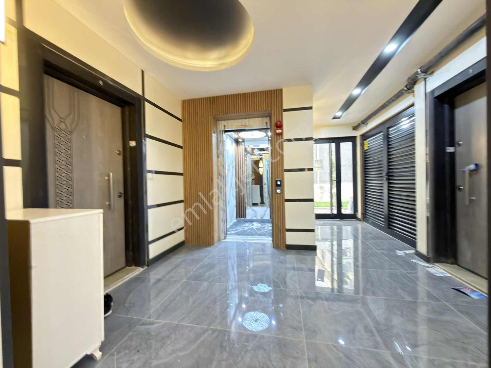 Tramvay & Carrefoursa Yanı Mehmet Akif Mah. Havuzlu Asansörlü - Görsel 3