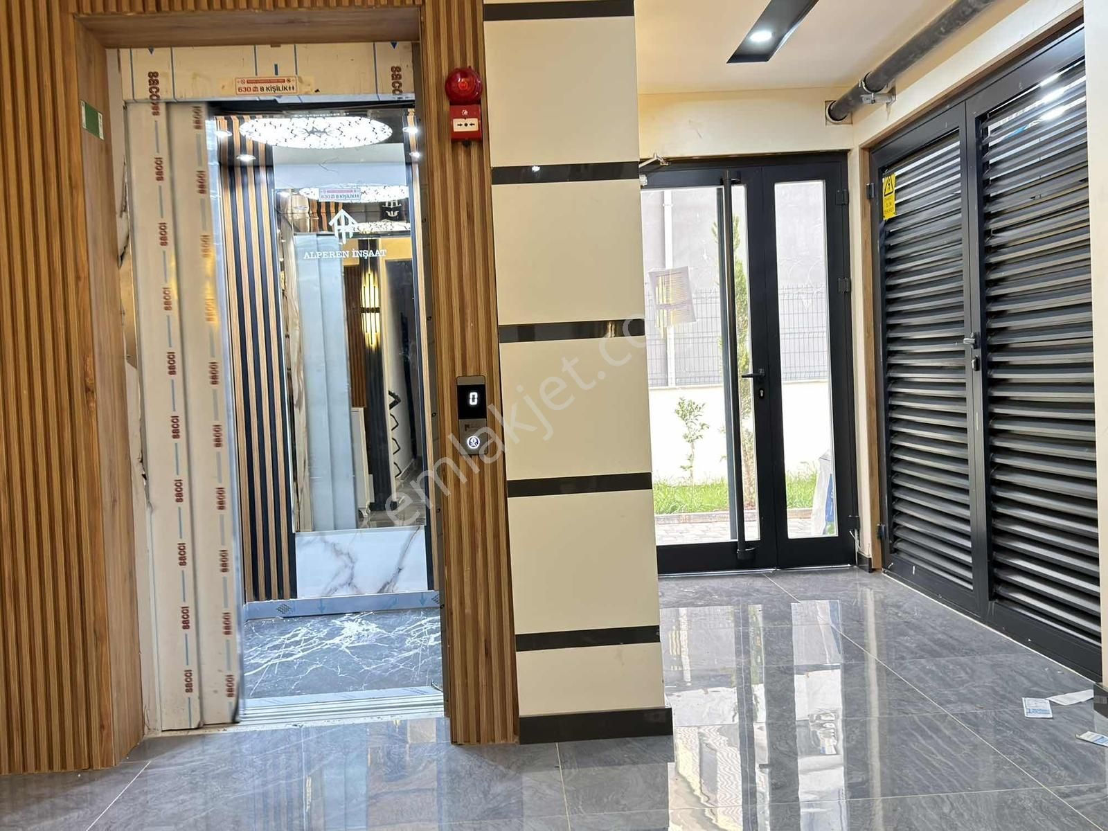 Tramvay & Carrefoursa Yanı Mehmet Akif Mah. Havuzlu Asansörlü - Görsel 10