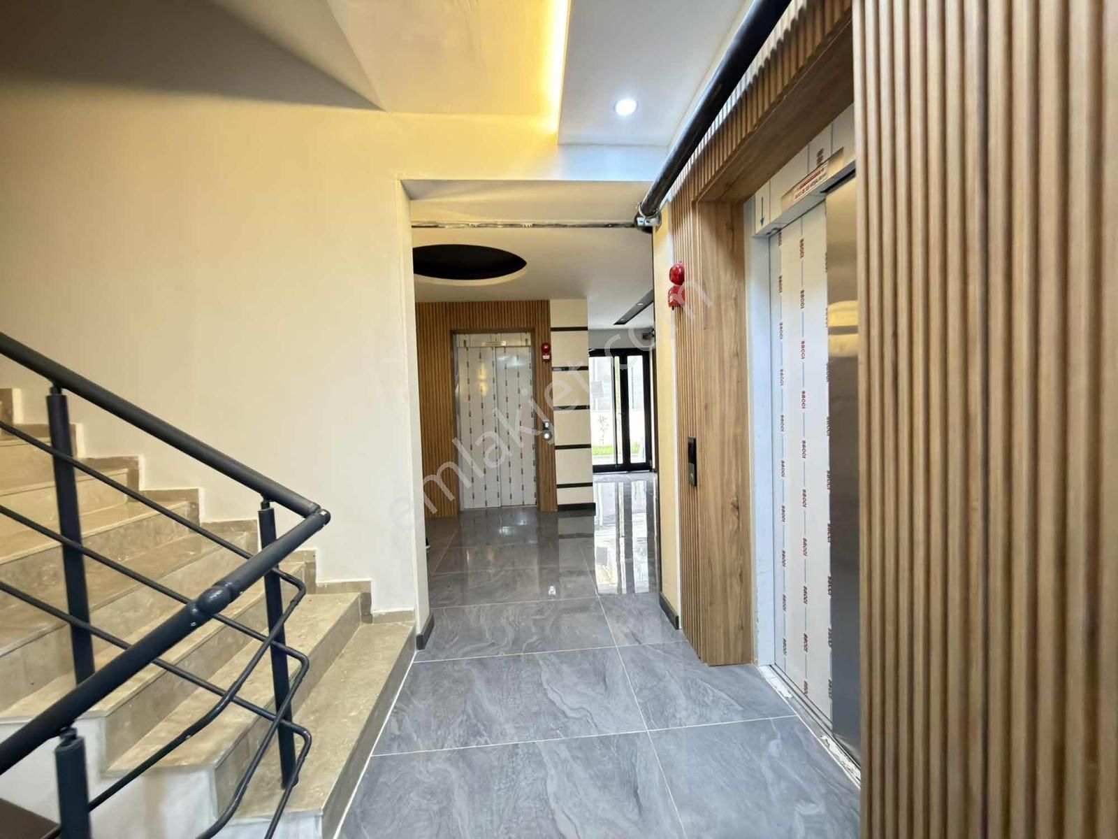 Tramvay & Carrefoursa Yanı Mehmet Akif Mah. Havuzlu Asansörlü - Görsel 19