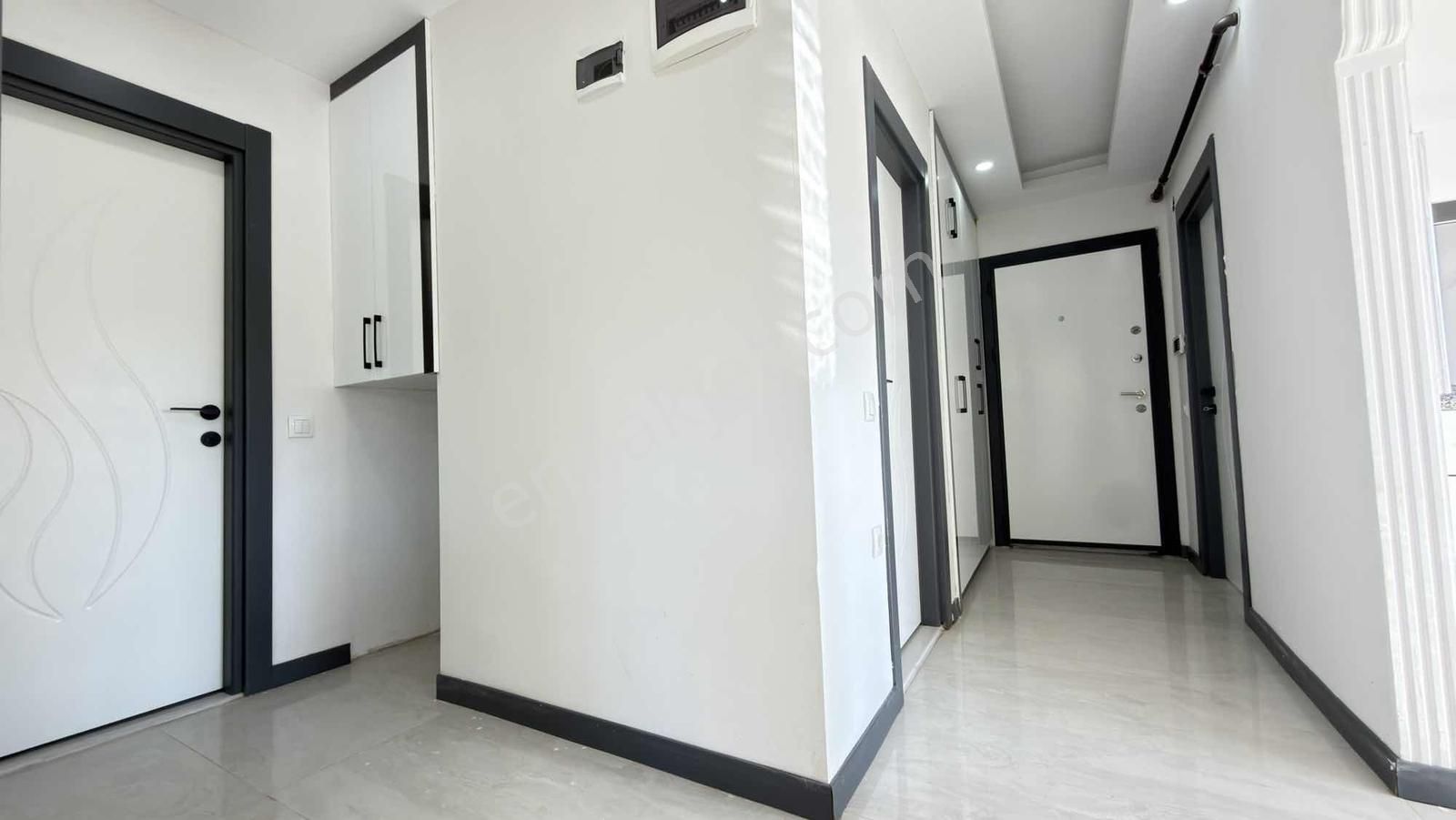 Sütçüler Mh Tahtakale Yanı Kat Genişliğinde Ayrı Mutfak 2+1 - Görsel 6