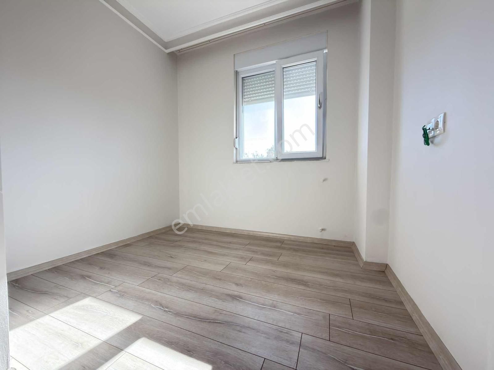 Sütçüler Mh Tahtakale Yanı Kat Genişliğinde Ayrı Mutfak 2+1 - Görsel 33