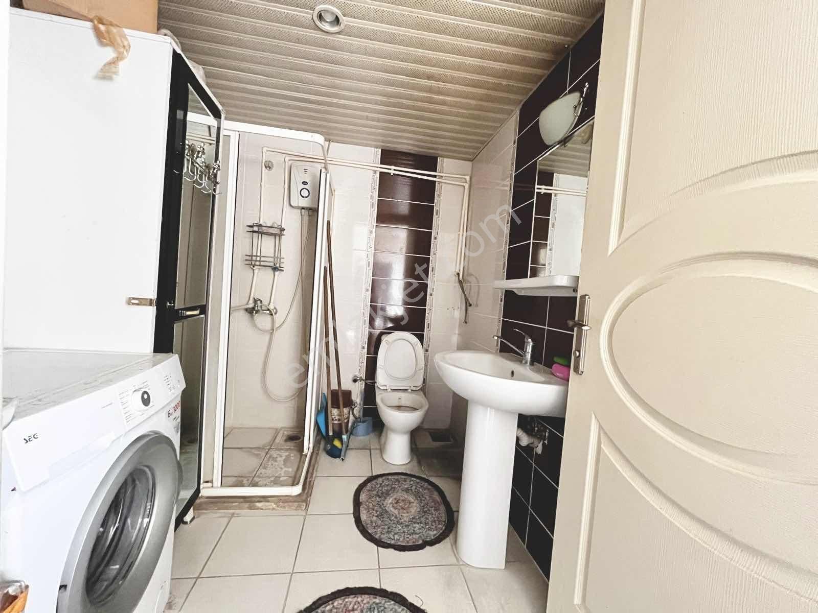 Gazi Mah Yeşilırmak Cad Tramvay Lcw Flo Yanı Full Eşyalı 3.kat - Görsel 15