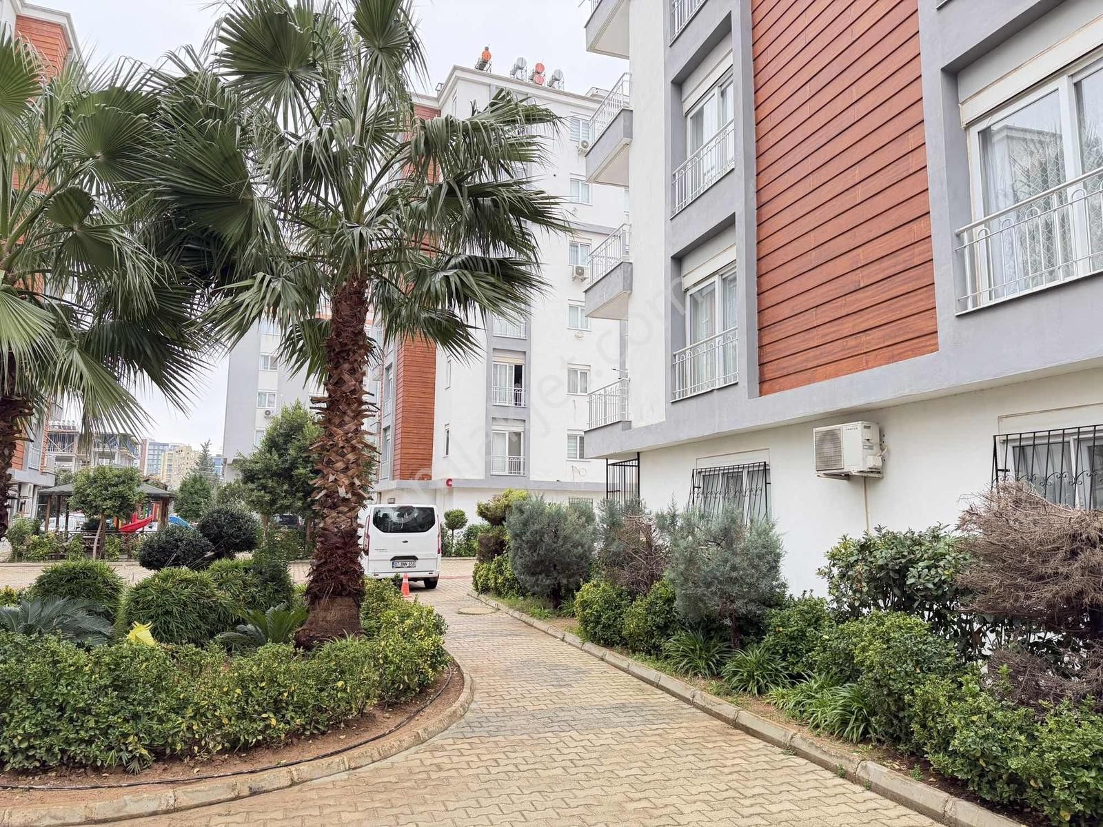 Devlet Has Arkası 130 Metre² 3 + 1 Cam Balkonlu Mimar Sinan Sit - Görsel 32