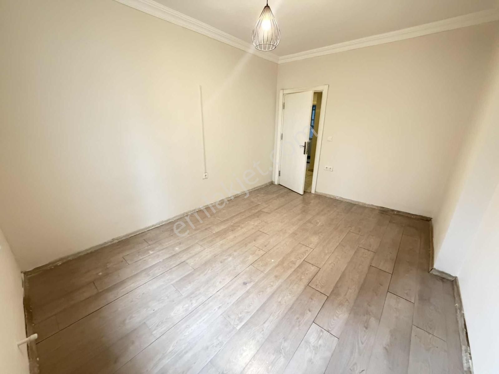 Devlet Has Arkası 130 Metre² 3 + 1 Cam Balkonlu Mimar Sinan Sit - Görsel 7