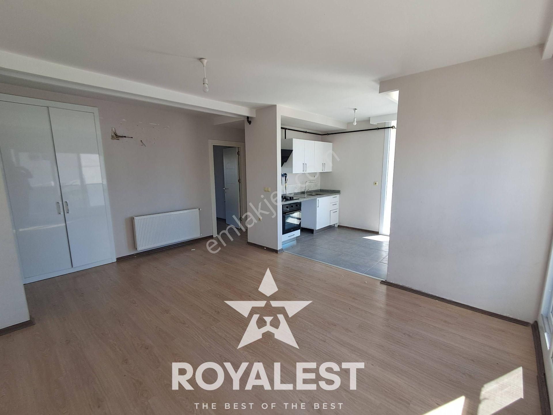 Royalest'ten Cep Mutfaklı 2+1 Sosyal Donatılı Üç Cepheli - Görsel 11