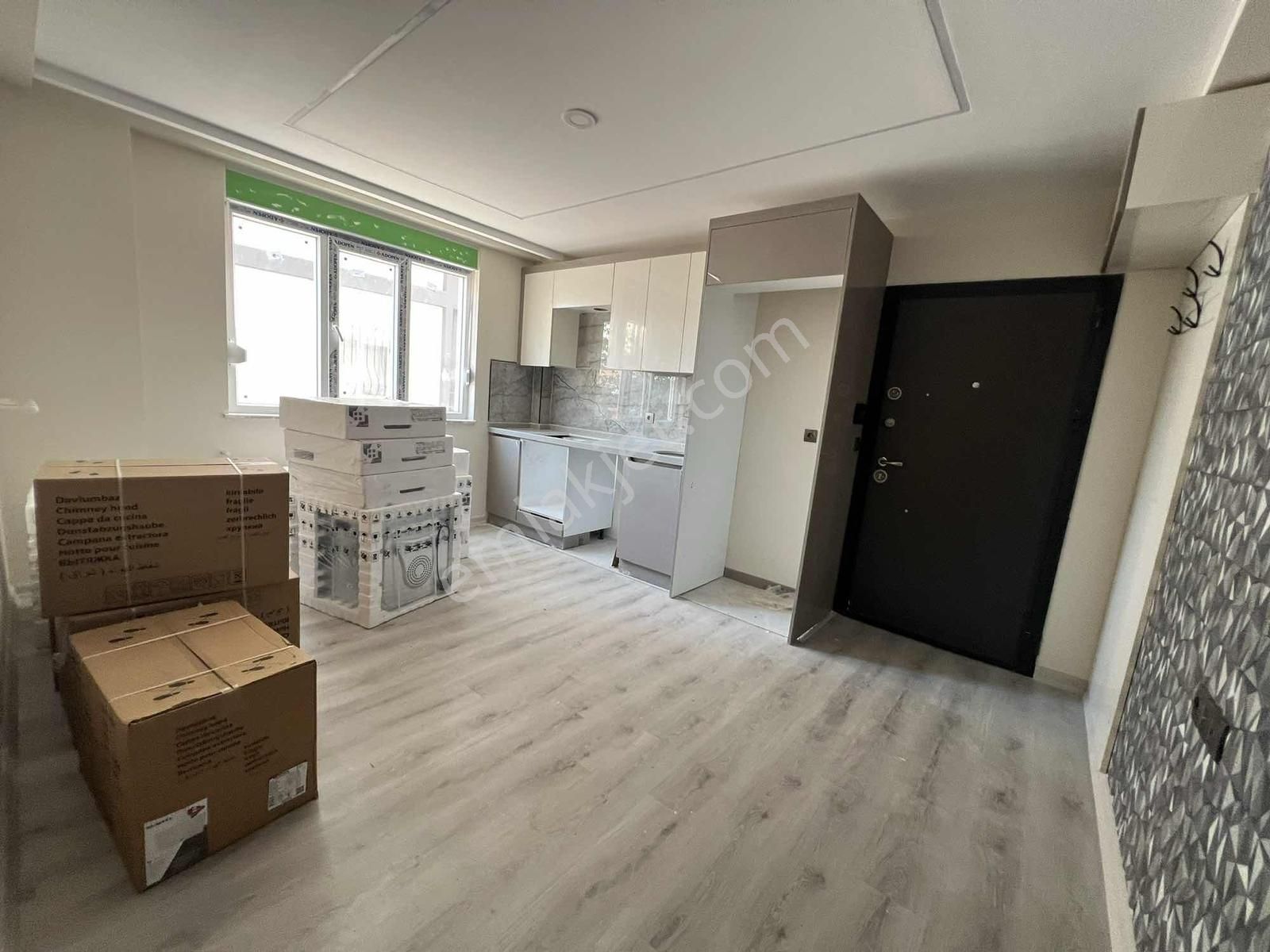 Tramvay Dibi | Lc Waikiki Yanı | Gazi Mahallesi Sıfır 1+1 - Görsel 20