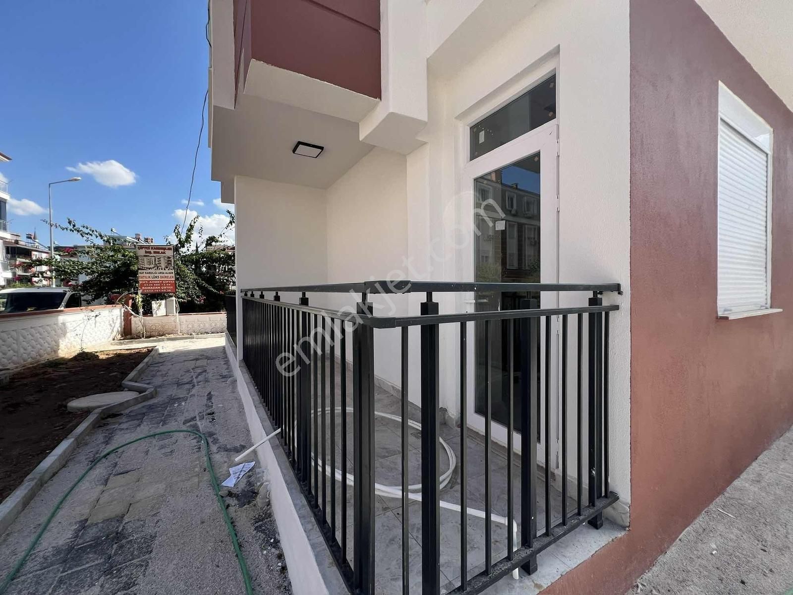 Tramvay Dibi | Lc Waikiki Yanı | Gazi Mahallesi Sıfır 1+1 - Görsel 8