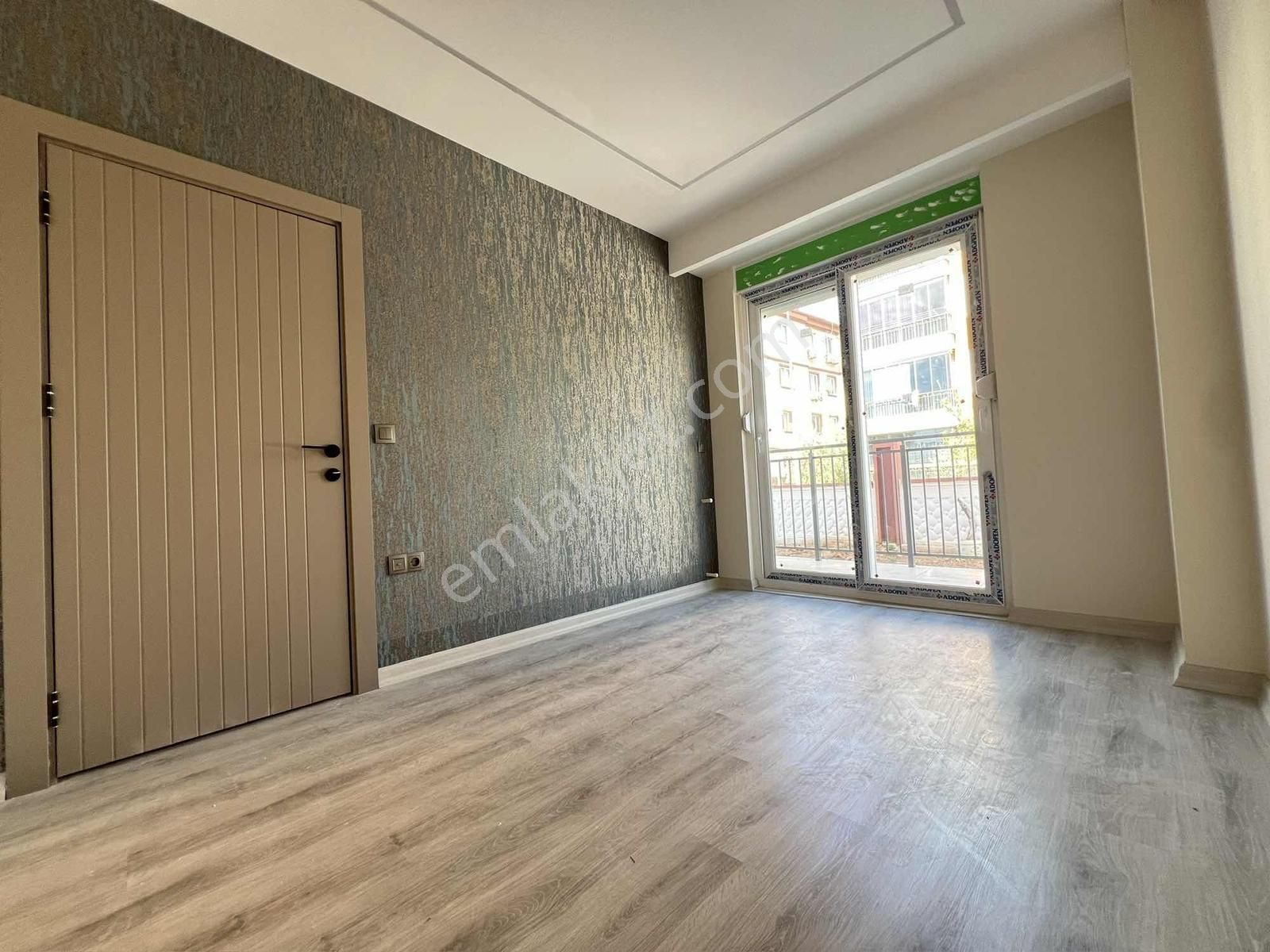 Tramvay Dibi | Lc Waikiki Yanı | Gazi Mahallesi Sıfır 1+1 - Görsel 11