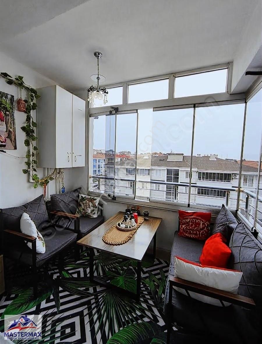 Rumelide Muhteşem Lokasyonda 2+1 Arakat İskanlı Daire - Görsel 11