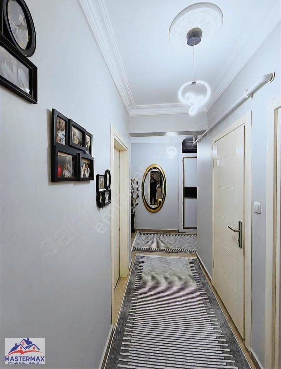 Rumelide Muhteşem Lokasyonda 2+1 Arakat İskanlı Daire - Görsel 2
