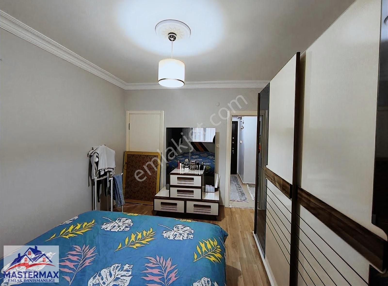 Rumelide Muhteşem Lokasyonda 2+1 Arakat İskanlı Daire - Görsel 19