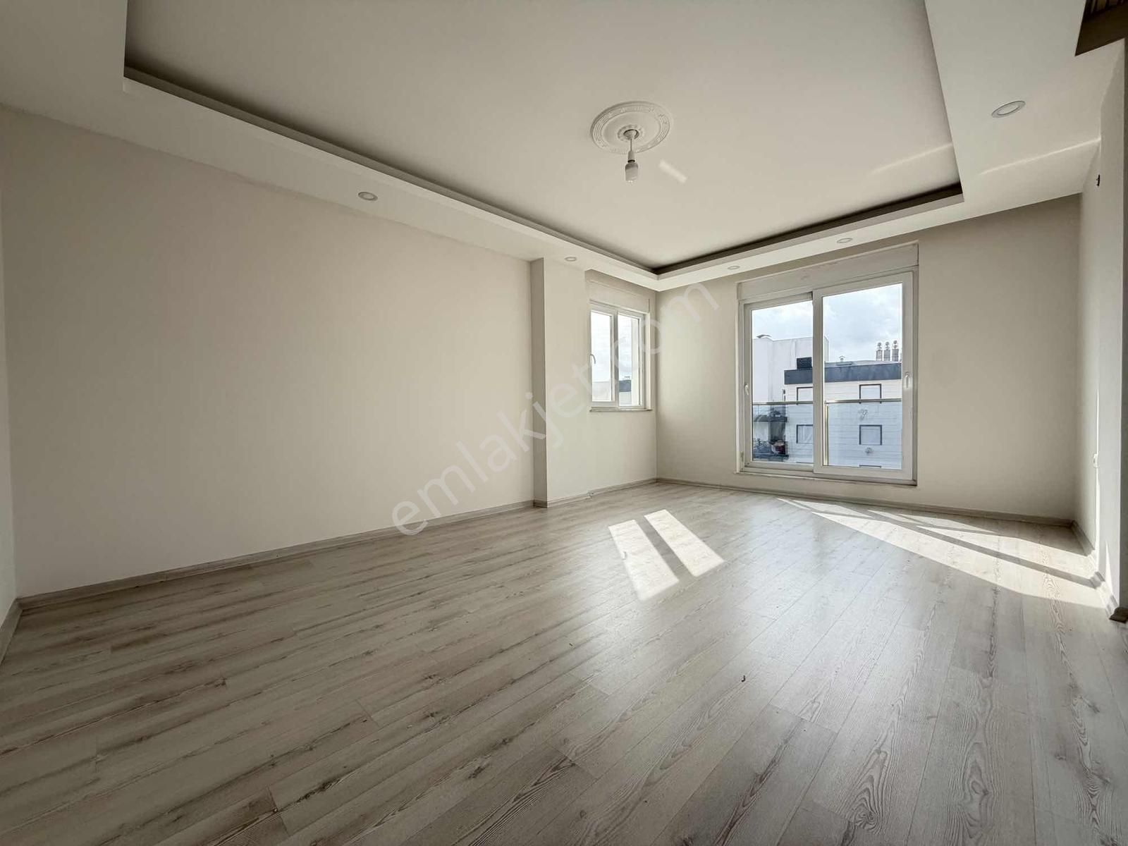 Sütçüler | Perşembe Pazarı Yanı | 105 M² Asansör Üstü Çatılı - Görsel 9