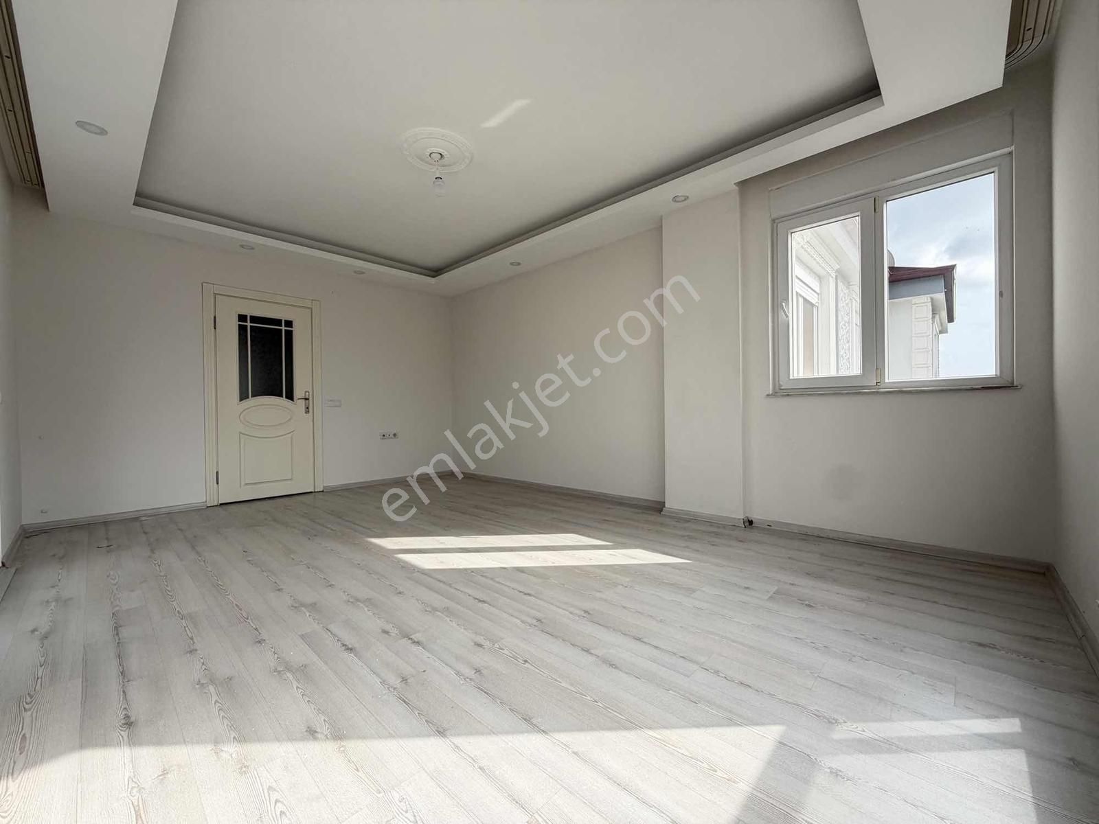 Sütçüler | Perşembe Pazarı Yanı | 105 M² Asansör Üstü Çatılı - Görsel 23