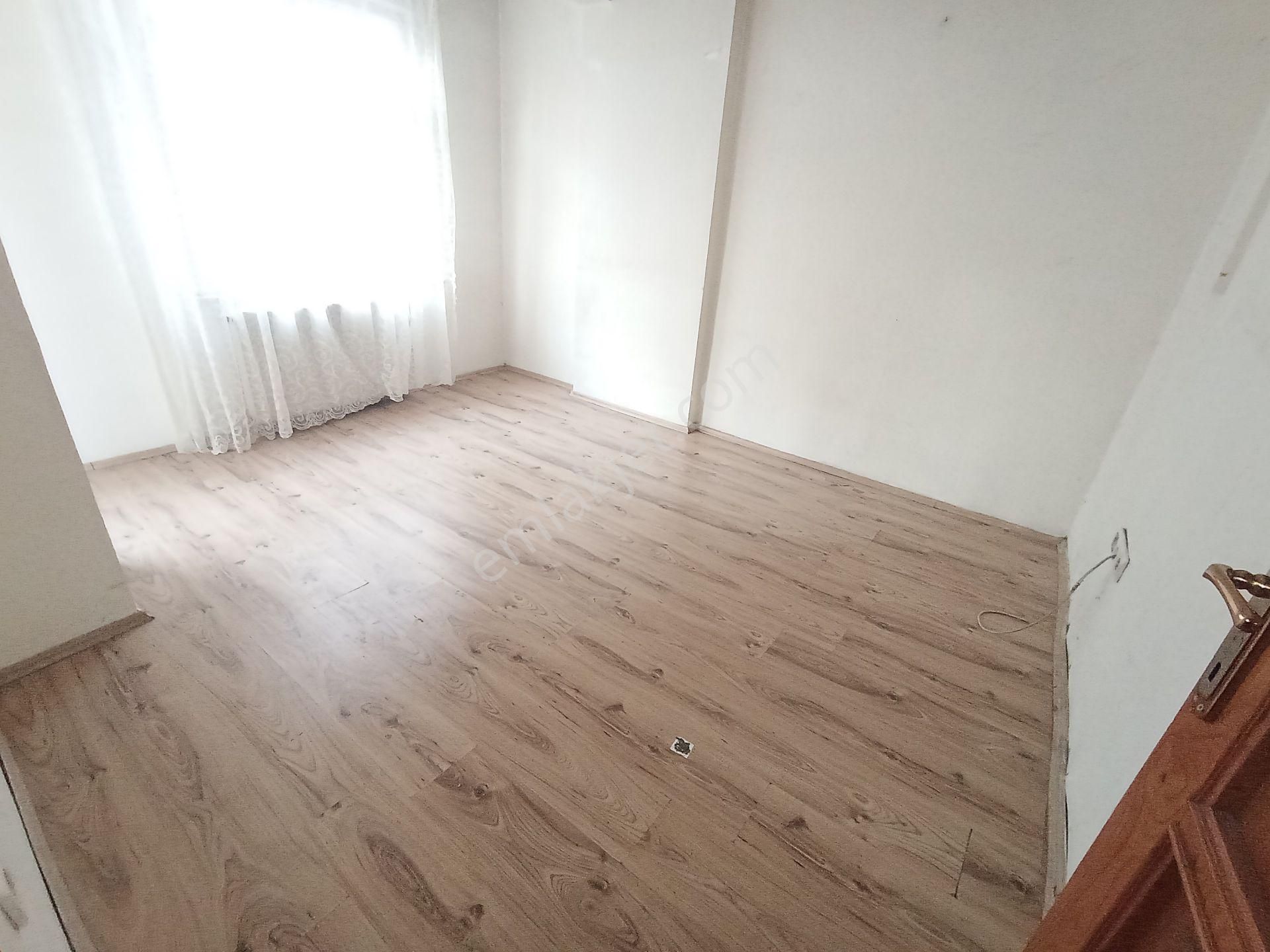 Deva Dan Çevik Kuvvete,nev Avmye Yakın İçi Temiz Balkonlu Daire - Görsel 3