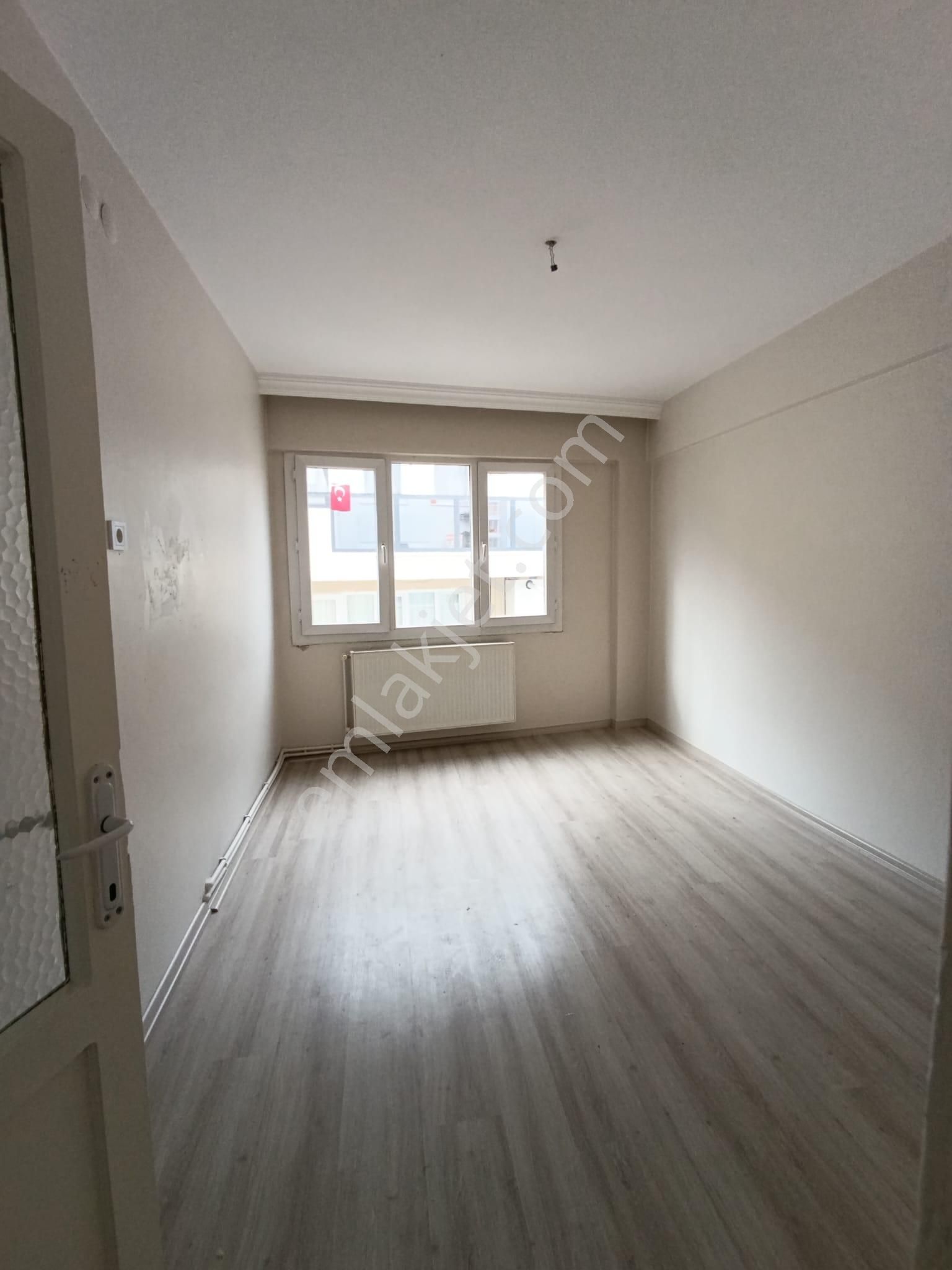 Eğitim Mahallesinde Arakat 3+1 Kiralık Daire - Görsel 17