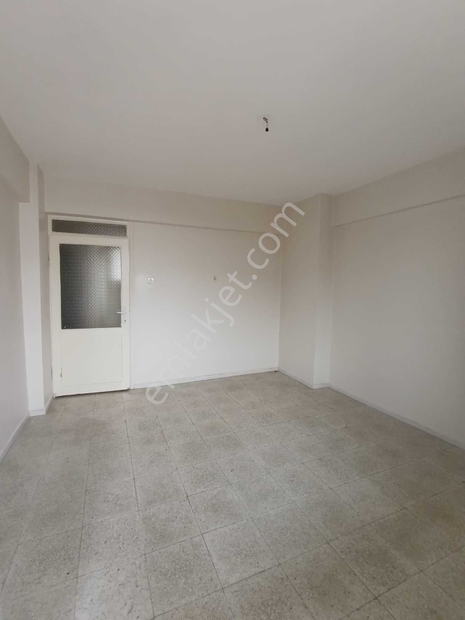 Eğitim Mahallesinde Arakat 3+1 Kiralık Daire - Görsel 18