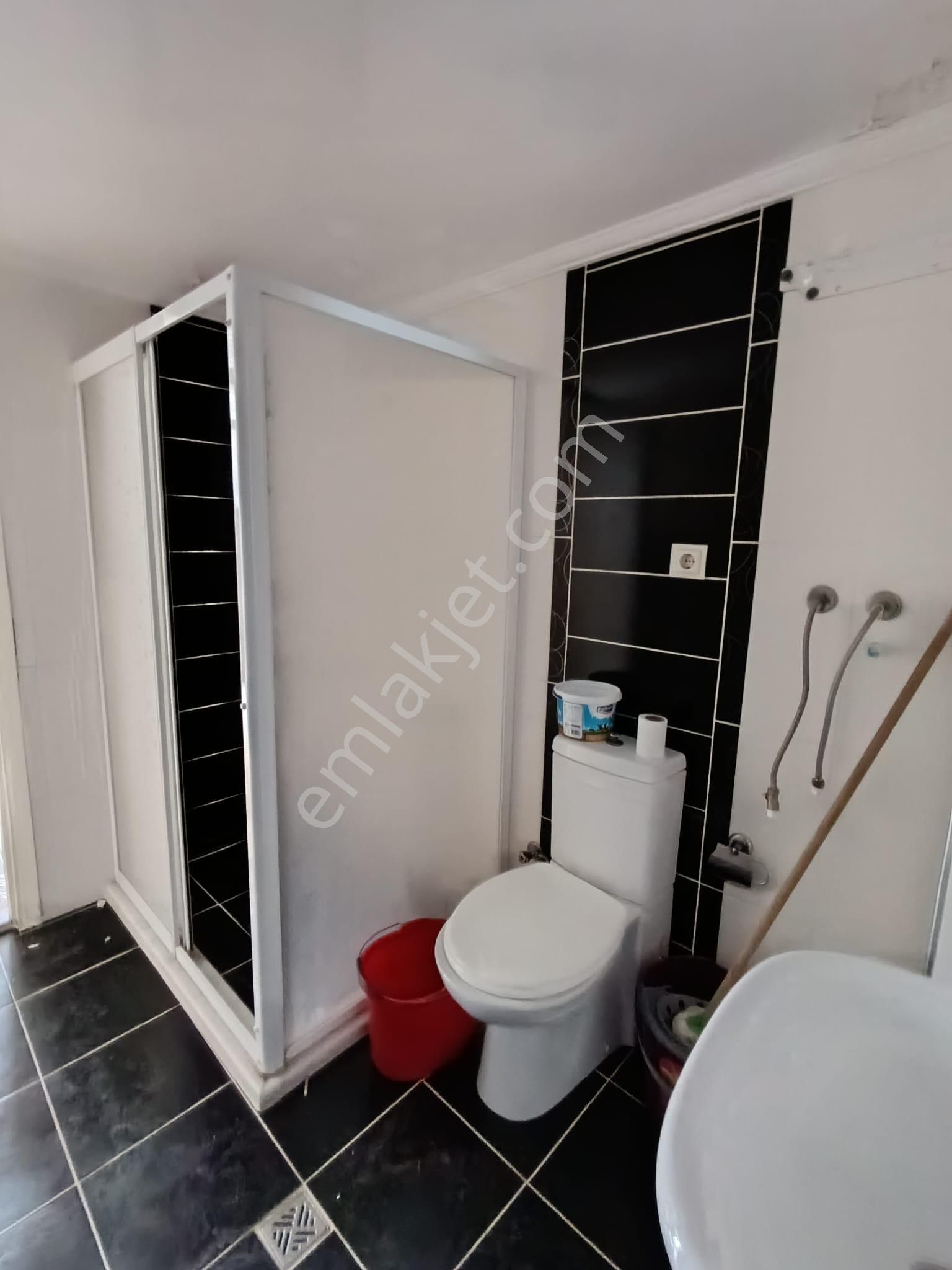 Eğitim Mahallesinde Arakat 3+1 Kiralık Daire - Görsel 15