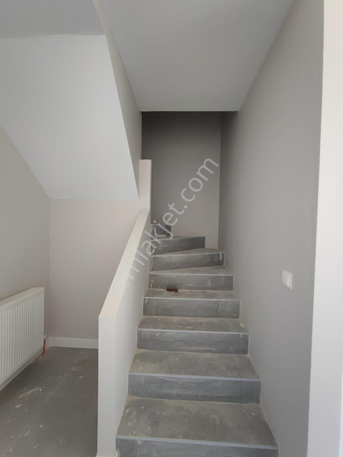 İncek Taşpınar Da Satılık 3+1 Dublex - Görsel 17