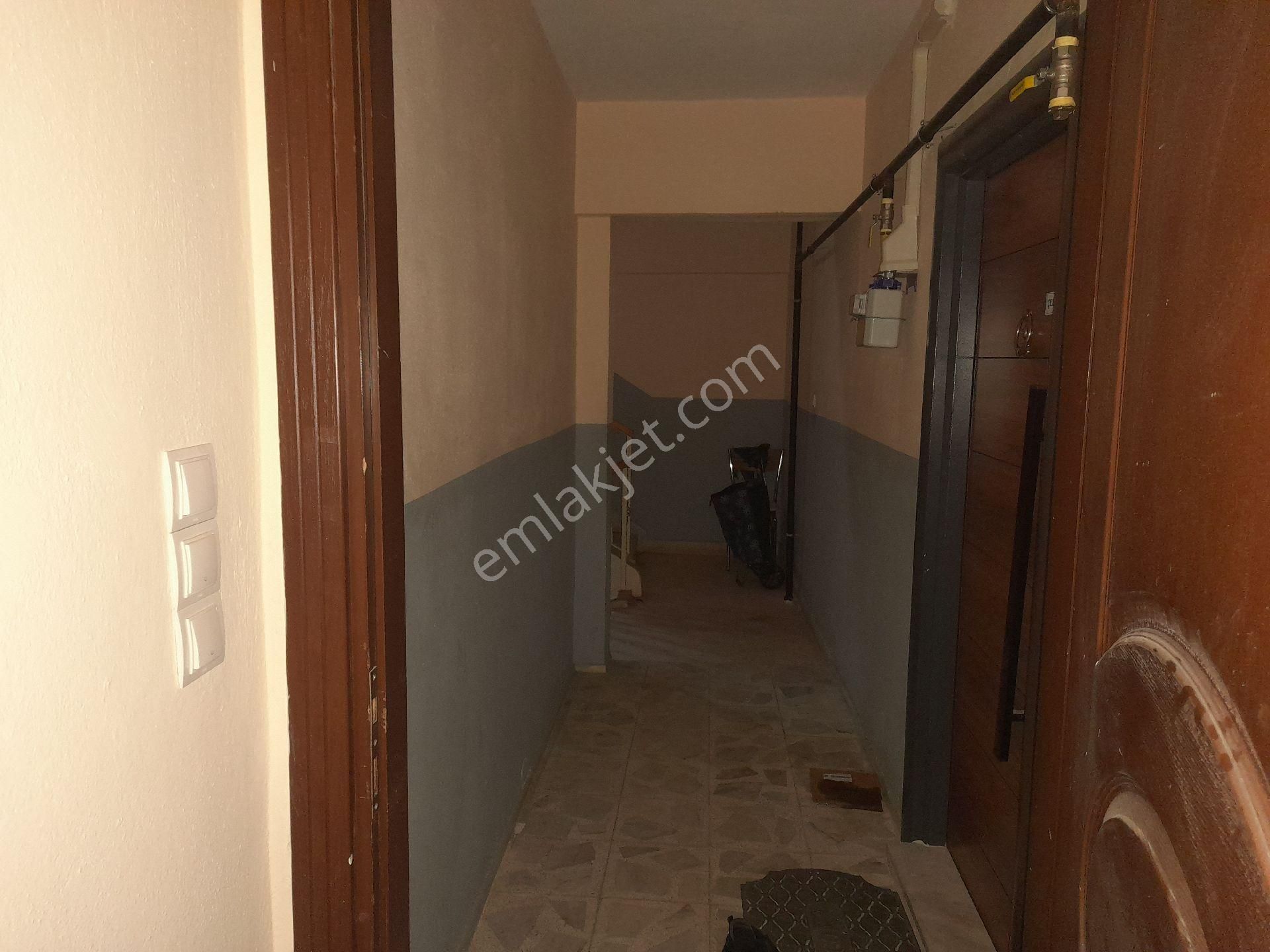 Kurtuluş Mah 2+1 Merkezi Konumunda Ön Ve Arka Çepede Bahçeli Satılık Daire - Görsel 12