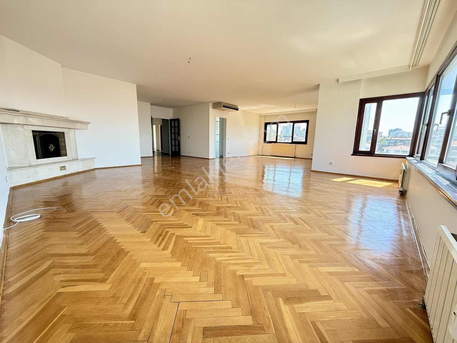 Çankaya'da Portakal Çiçeği Parkı Manzaralı Kiralık 5+1 Daire - Görsel 18