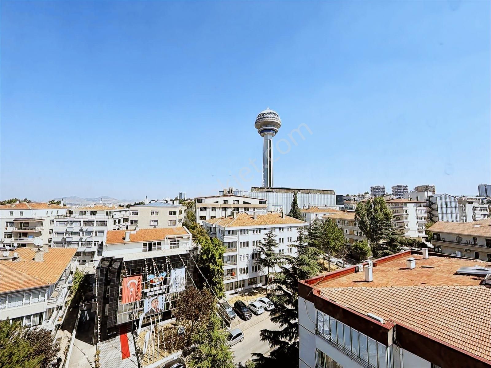 Çankaya'da Portakal Çiçeği Parkı Manzaralı Kiralık 5+1 Daire - Görsel 15