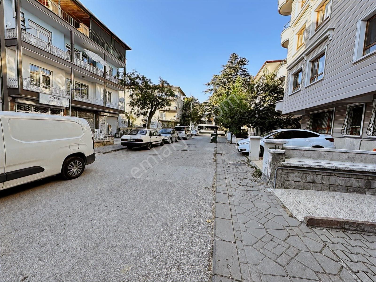 Aydınlıkevler Çaba Sokakta Yapılı Masrafsız Satılık 3+1 Daire - Görsel 15