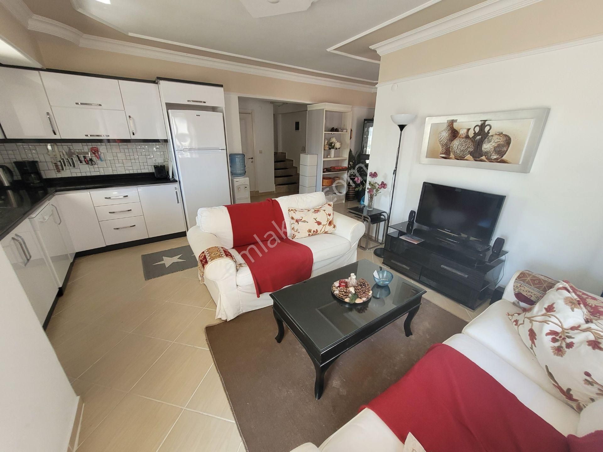 Didim Mersinderede 3 Oda 1 Salon Havuzlu Sitede Asansörlü Dubleks Daire - Görsel 6