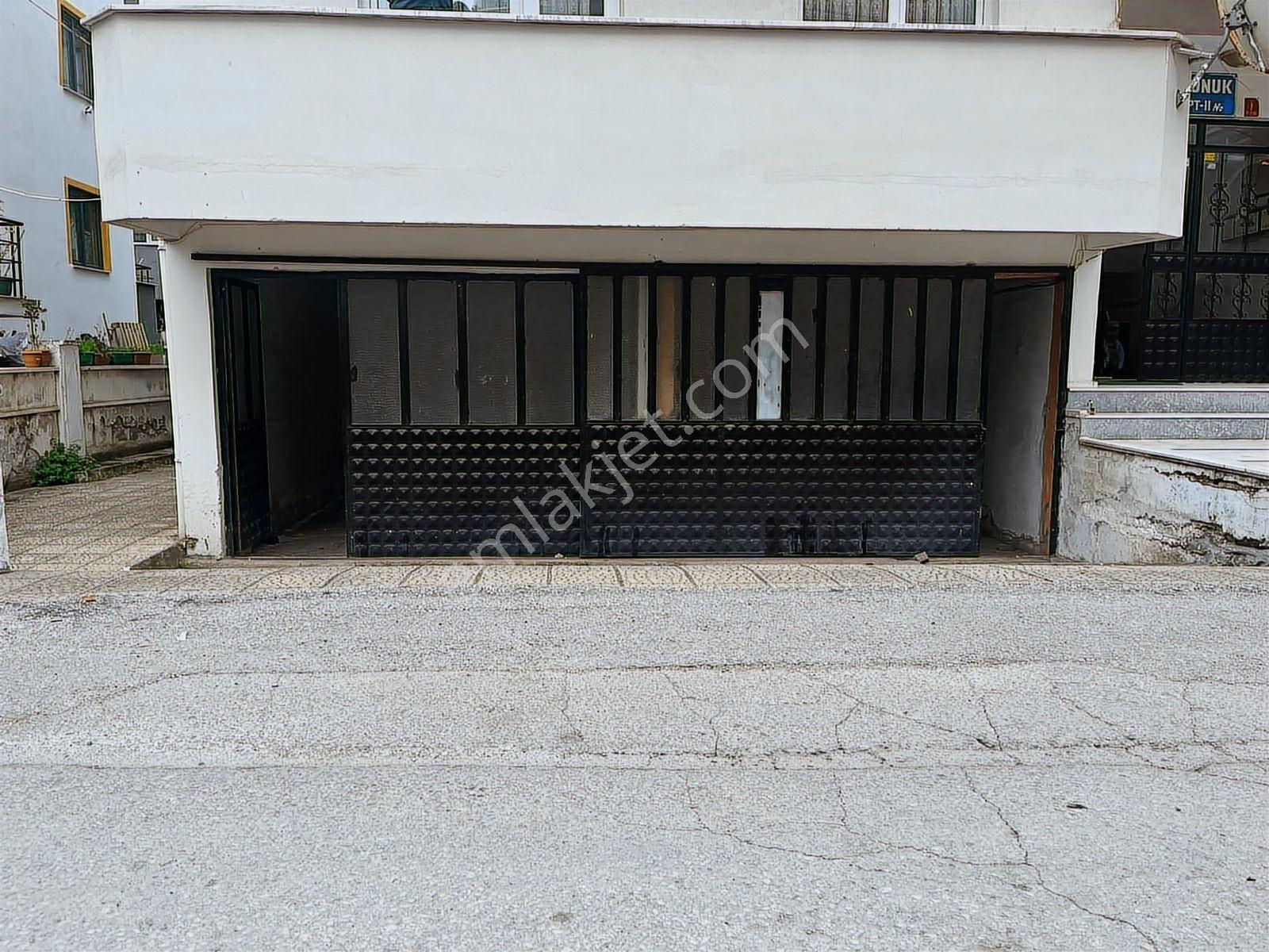 Mir'den Balıkesir Bahçelievler 100.yıl Cad. Arkası Kiralık Depo
