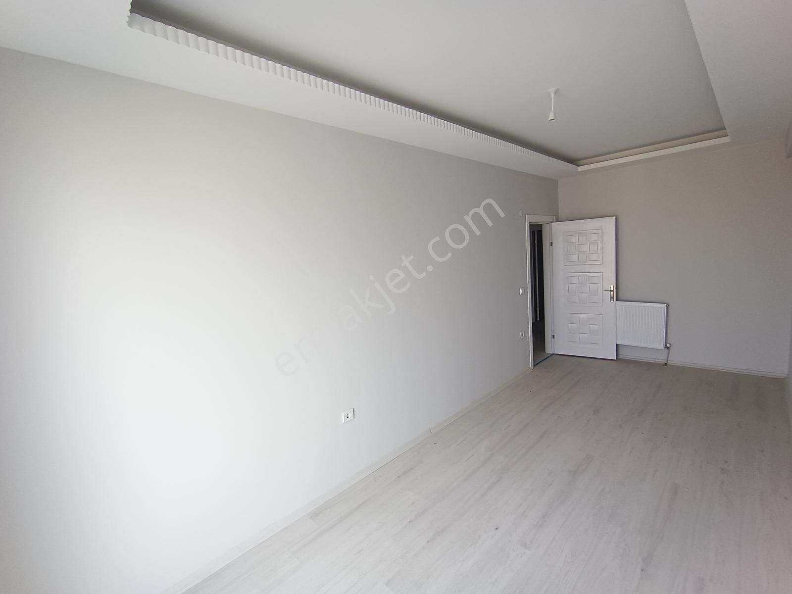 Barbaros Mah. Cadde Üzerinde Deniz Manzaralı Satılık Sıfır 2+1 - Görsel 12