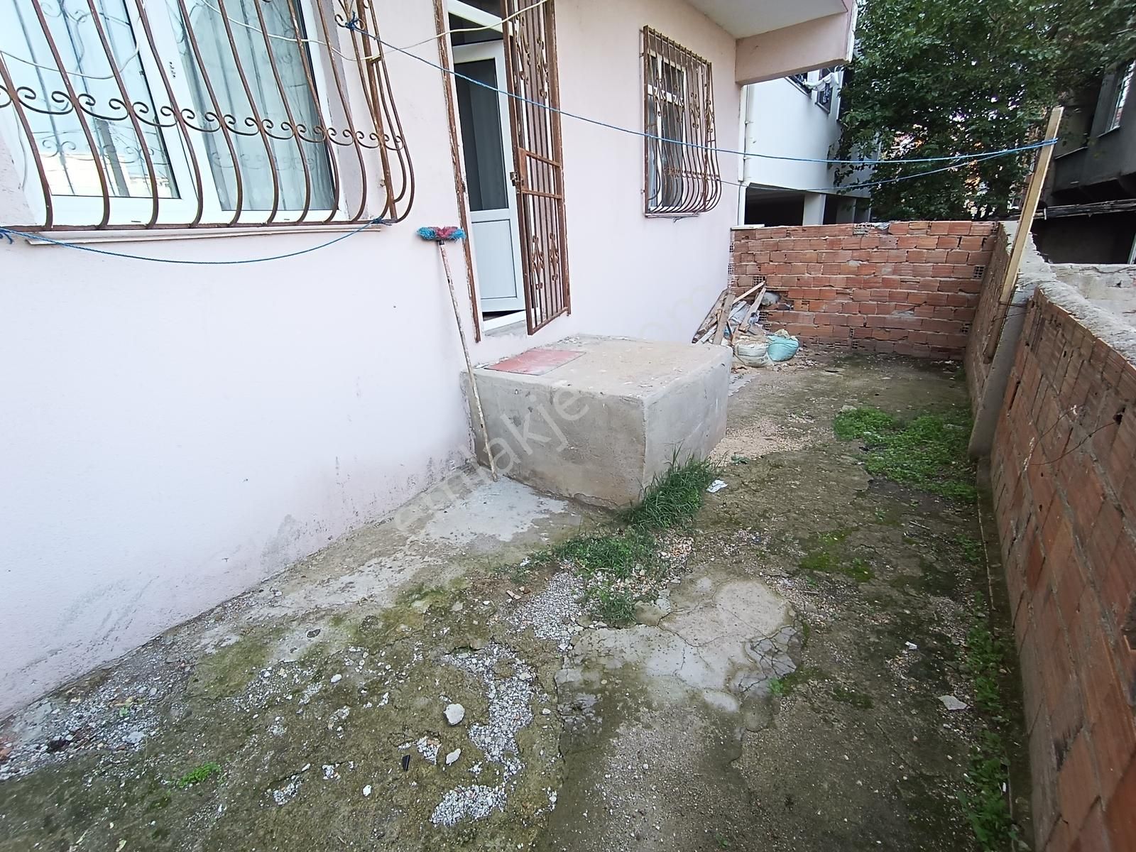 Acil Satılık Çınarlı Mah. 2 Katlı Müstakil Ev - Görsel 5